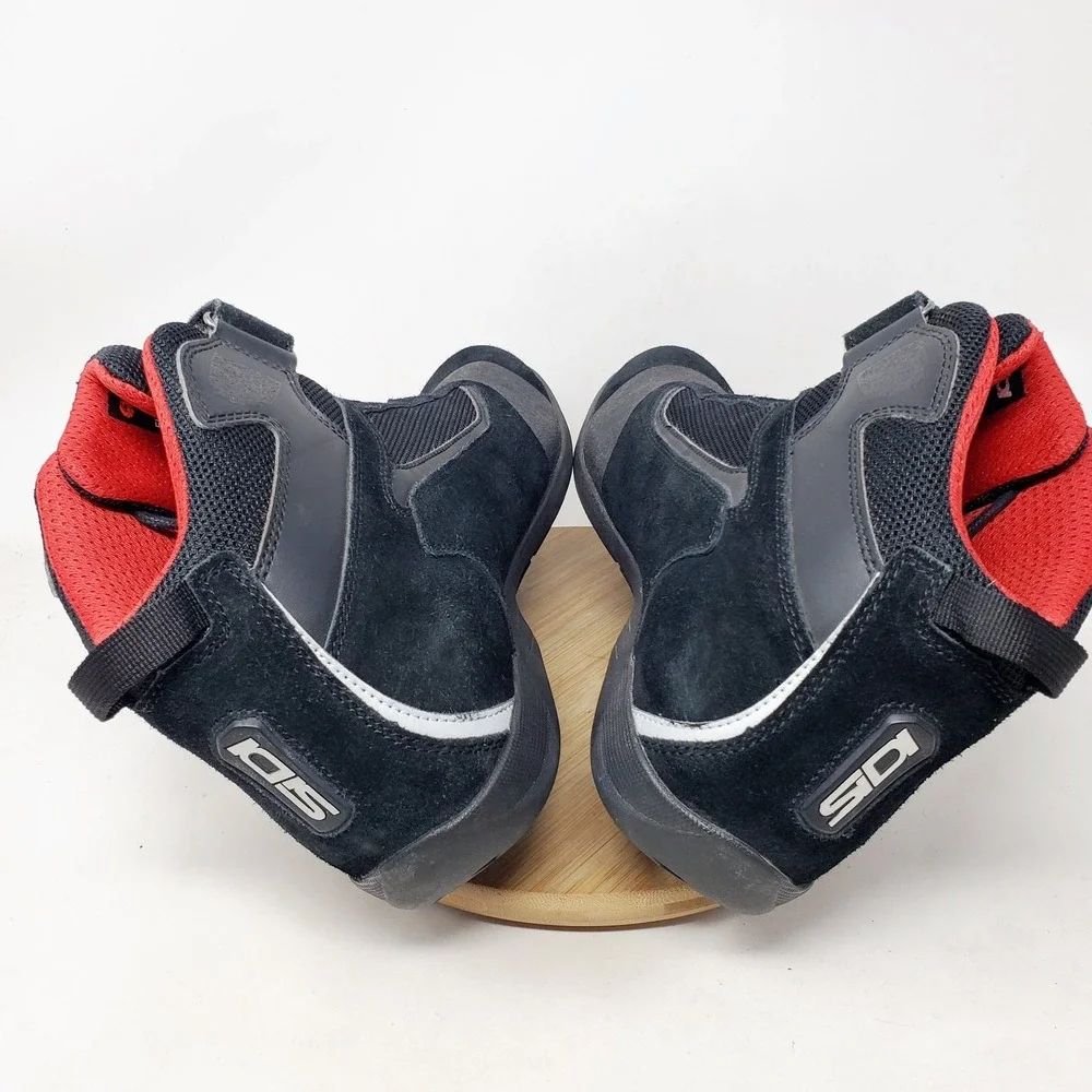 Sidi gas motorcycle